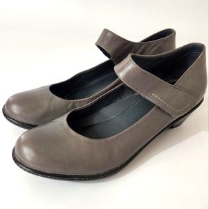 Dansko Mary Jane Sandals Size 41